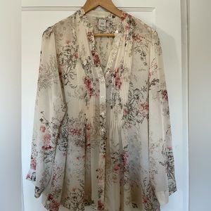 Classic elegant floral tunic